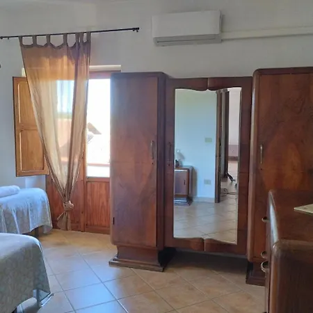 Le Terre D'abruzzo Tatil Evi *